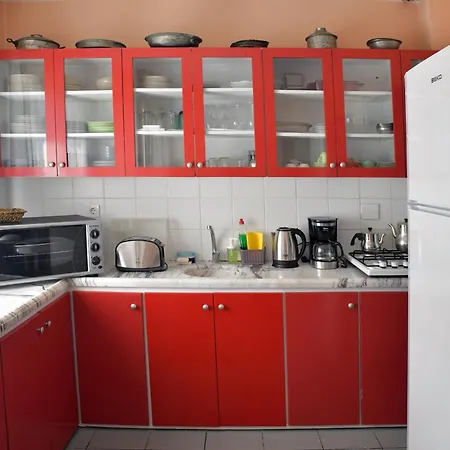 Mimas Garden Apartment *