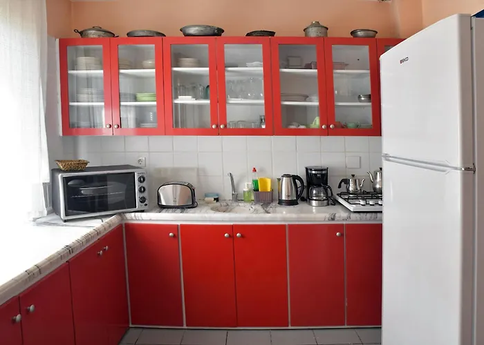 Mimas Garden Apartment *